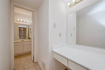8201 Richmond Avenue #64, Houston, TX 77063 - Photo 32