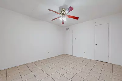8201 Richmond Avenue #64, Houston, TX 77063 - Photo 22