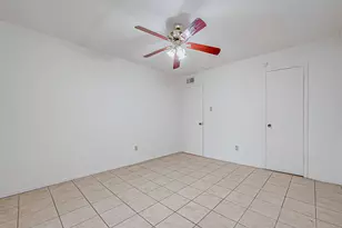 8201 Richmond Ave, Houston, TX 77063 - Photo 22