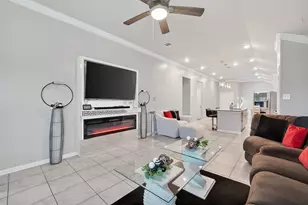 526 Heron Bay Cir, La Porte, TX 77571 - Photo 10
