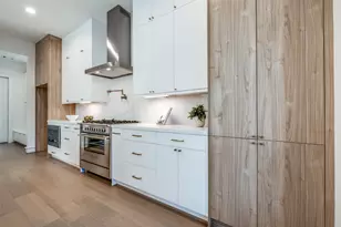 2213 Whitney St, Houston, TX 77006 - Photo 16