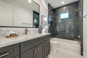 2213 Whitney St, Houston, TX 77006 - Photo 40