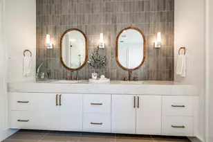 2213 Whitney St, Houston, TX 77006 - Photo 32