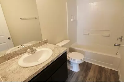 5454 Quail Cove Lane, Houston, TX 77053 - Photo 6