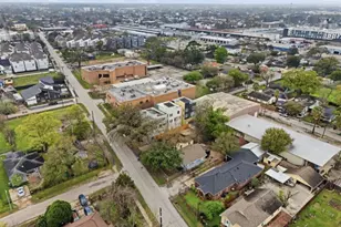 1708 Tabor St, Houston, TX 77009 - Photo 4