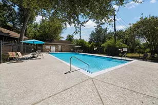 7906 Sinfonia Dr, Houston, TX 77040 - Photo 12