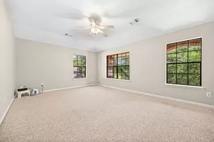 5610 Brazos Springs Dr, Sugar Land, TX 77479 - Photo 16