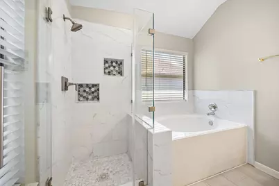 5610 Brazos Springs Drive, Sugar Land, TX 77479 - Photo 22