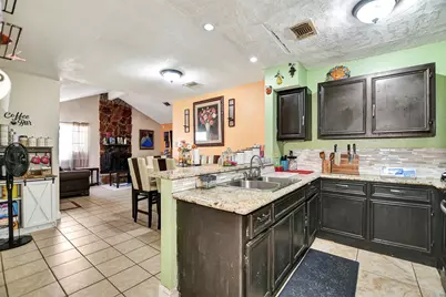 8642 Flower Path Street, Houston, TX 77044 - Photo 14