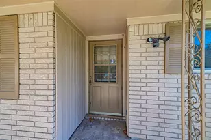 1126 10th St, Hempstead, TX 77445 - Photo 6