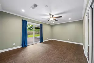1446 Davon Ln, Houston, TX 77058 - Photo 20