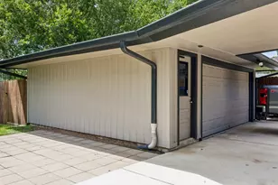 1446 Davon Ln, Houston, TX 77058 - Photo 32