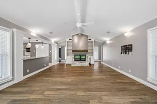 1446 Davon Ln, Houston, TX 77058 - Photo 6