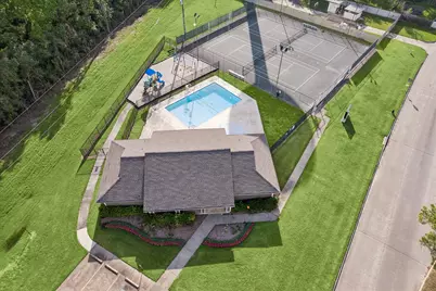 8915 Lakeside Forest Drive, Houston, TX 77088 - Photo 22