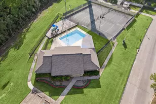 8915 Lakeside Forest Dr, Houston, TX 77088 - Photo 22
