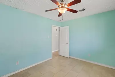 13106 Bamboo Forest Trail, Houston, TX 77044 - Photo 12