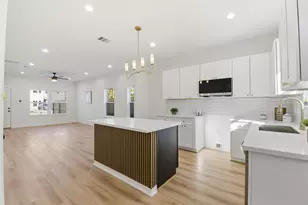7958 Henson St, Houston, TX 77028 - Photo 18
