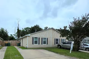 5335 Cherie Crest Ct, Houston, TX 77088 - Photo 2