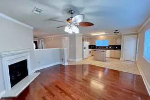 26848 Manor Crest Ct, Kingwood, TX 77339 - Photo 6