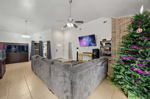 8730 Pines Pl Dr, Humble, TX 77346 - Photo 6