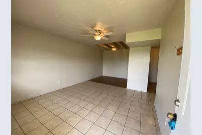 500 Austin Road #4, Eagle Lake, TX 77434 - Photo 2