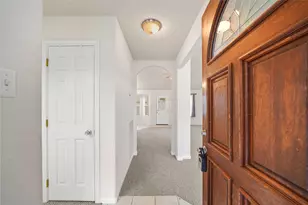 1140 Thomas Dr, Angleton, TX 77515 - Photo 2