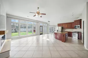 2886 Woodland Glen Ln, Conroe, TX 77385 - Photo 4