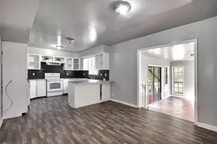 101 Bonnie Crk Dr, Coldspring, TX 77331 - Photo 8