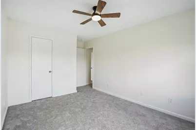 4419 Crossvine Avenue, Baytown, TX 77521 - Photo 30