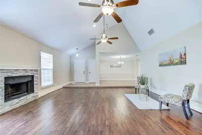 2122 Highland Hills Drive, Sugar Land, TX 77478 - Photo 6