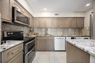 470 N Post Oak Ln, Houston, TX 77024 - Photo 1