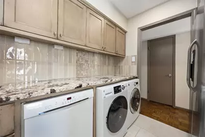 470 N Post Oak Lane #470, Houston, TX 77024 - Photo 6