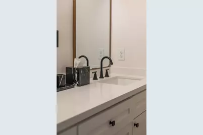 1218 Shadeland Drive, Houston, TX 77043 - Photo 30
