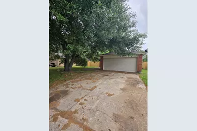 16022 Old River Road, Channelview, TX 77530 - Photo 2