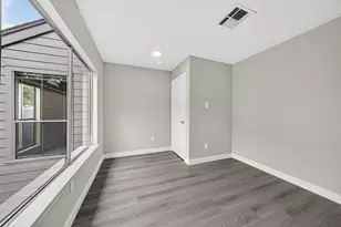 9592 Doliver Dr, Houston, TX 77063 - Photo 38