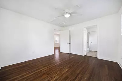 1907 Ave N, Rosenberg, TX 77471 - Photo 8