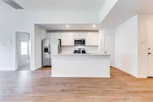 27030 Breakaway Ln, Katy, TX 77493 - Photo 10