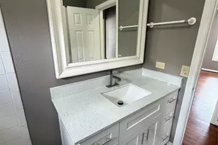 111 Inlane St, Houston, TX 77012 - Photo 16