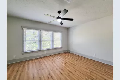 1847 Harvard #3, Houston, TX 77008 - Photo 26