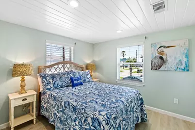 16531 Nassau Way, Galveston, TX 77554 - Photo 8