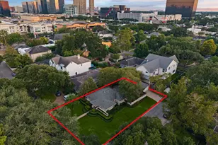 3927 Colquitt St, Houston, TX 77027 - Photo 2
