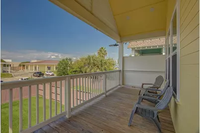 2305 67th Street, Galveston, TX 77551 - Photo 46