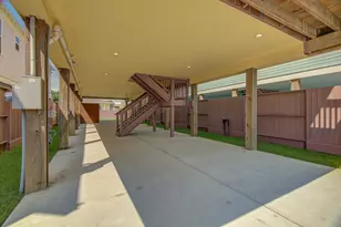 2305 67th St, Galveston, TX 77551 - Photo 34