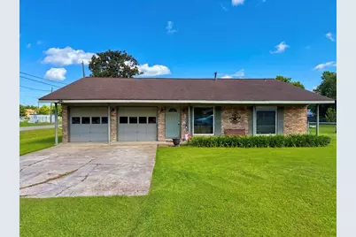 5403 3rd Street, Danbury, TX 77534 - Photo 1