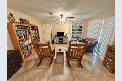 5403 3rd Street, Danbury, TX 77534 - Photo 4