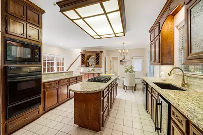 4900 Cedar Street, Bellaire, TX 77401 - Photo 12