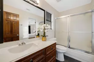 4900 Cedar St, Bellaire, TX 77401 - Photo 26