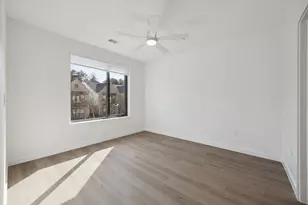 1 Riva Row, The Woodlands, TX 77380 - Photo 14