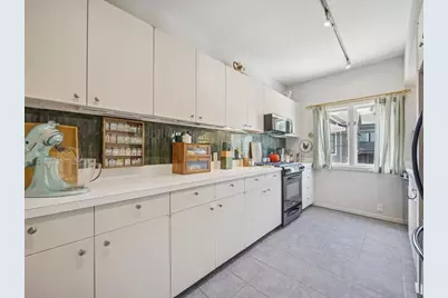 1369 Arlington Street #1369, Houston, TX 77008 - Photo 12