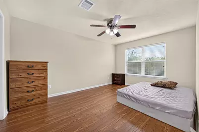 9106 Fuqua Breeze Drive, Houston, TX 77075 - Photo 38